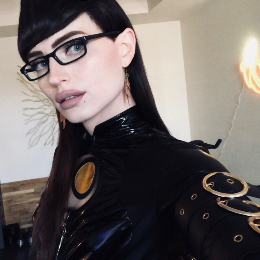 After years of people telling me I look like Bayonetta, I’m finally putting a cosplay together. Just need the wig and a few accessories!