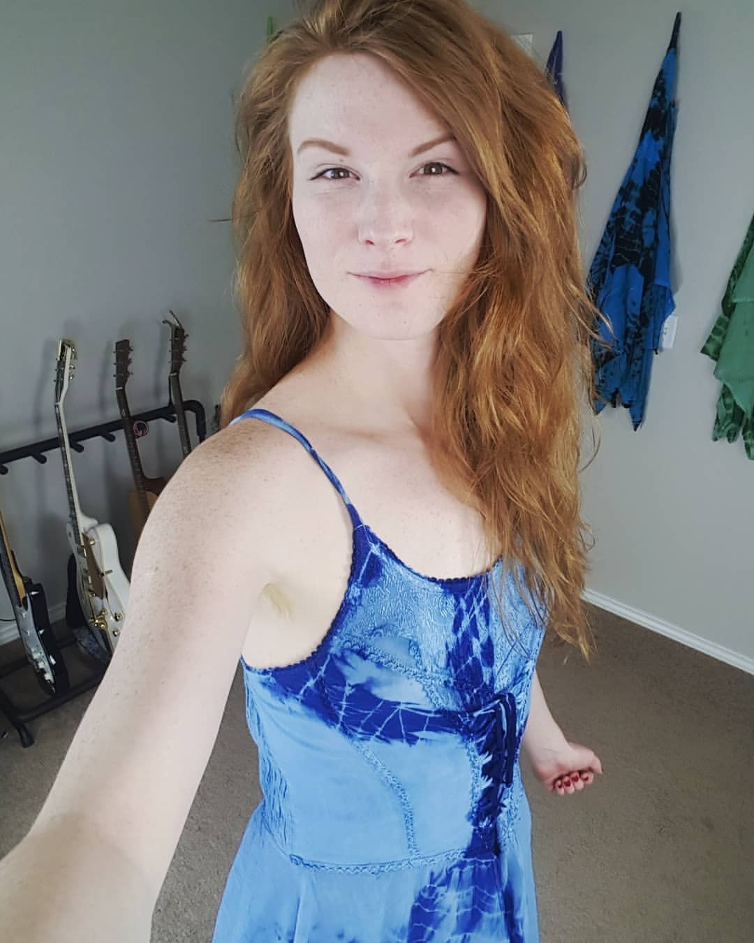 Ginger Melody ready to cam