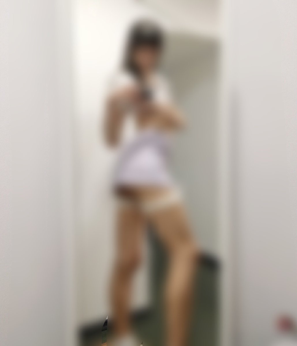 Blurry trap in changing room