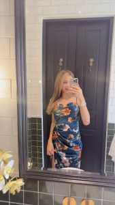 Summer dress dick flash in mirror